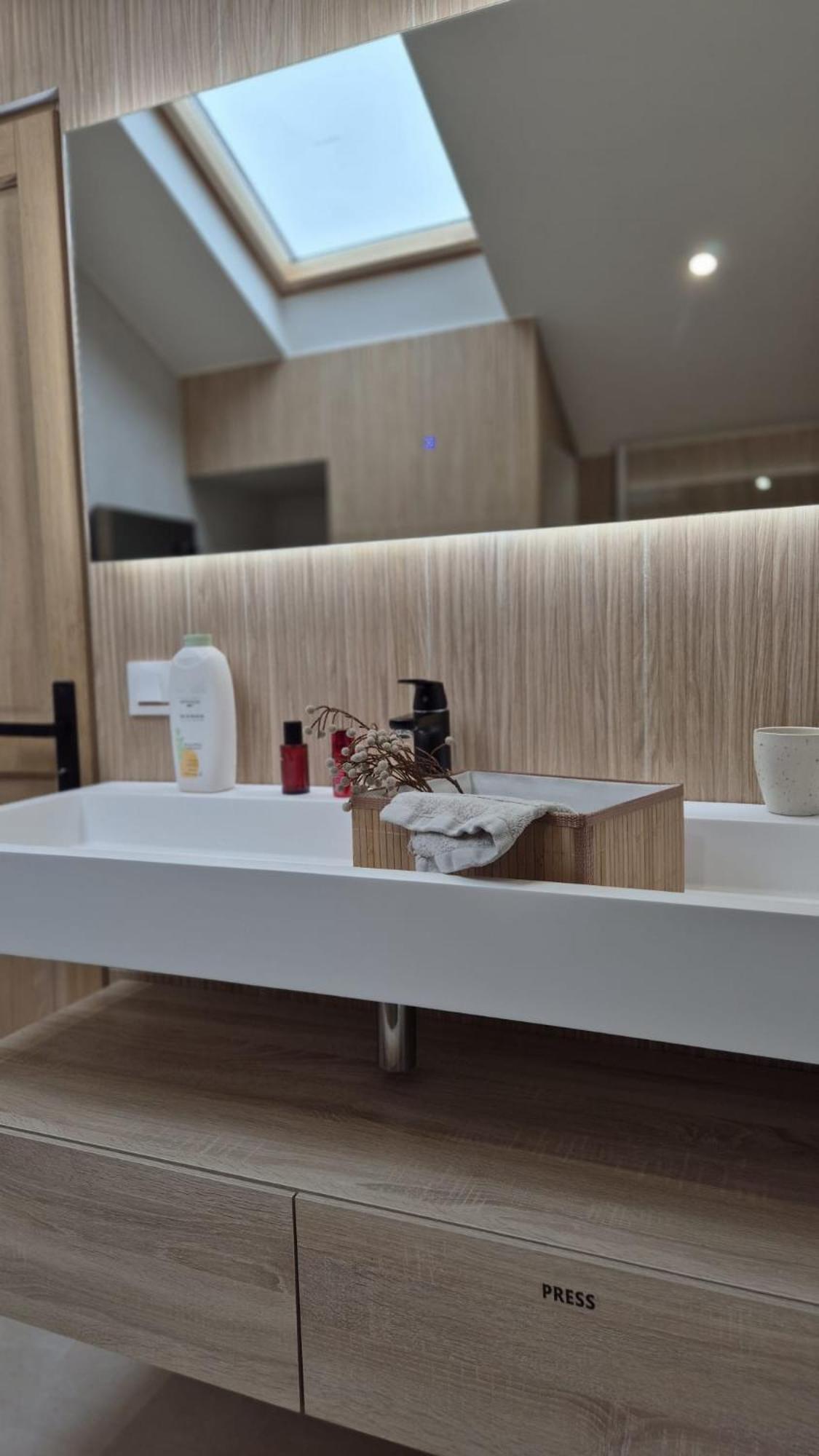 L'Arbre Voyageur Apartment Отон Екстериор снимка